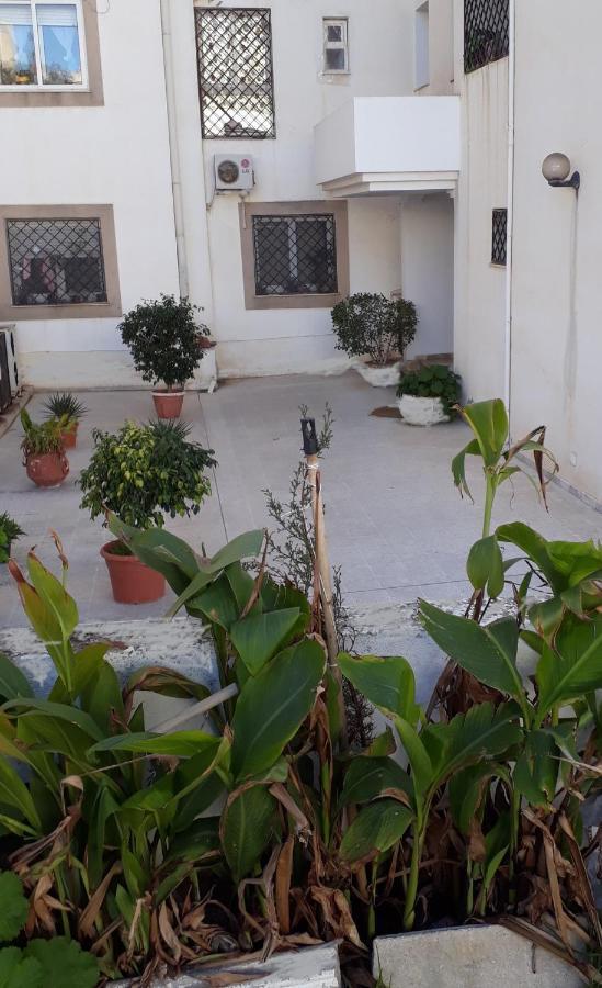 Joli studio, 17 Avenue Hedi Nouira Ennasr 2, Ariana, Tunis Extérieur photo